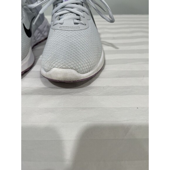 Nike Womens Revolution 6 Size 8 Grey Purple Running Shoes Sneakers DC3729-004 - Picture 5 of 10